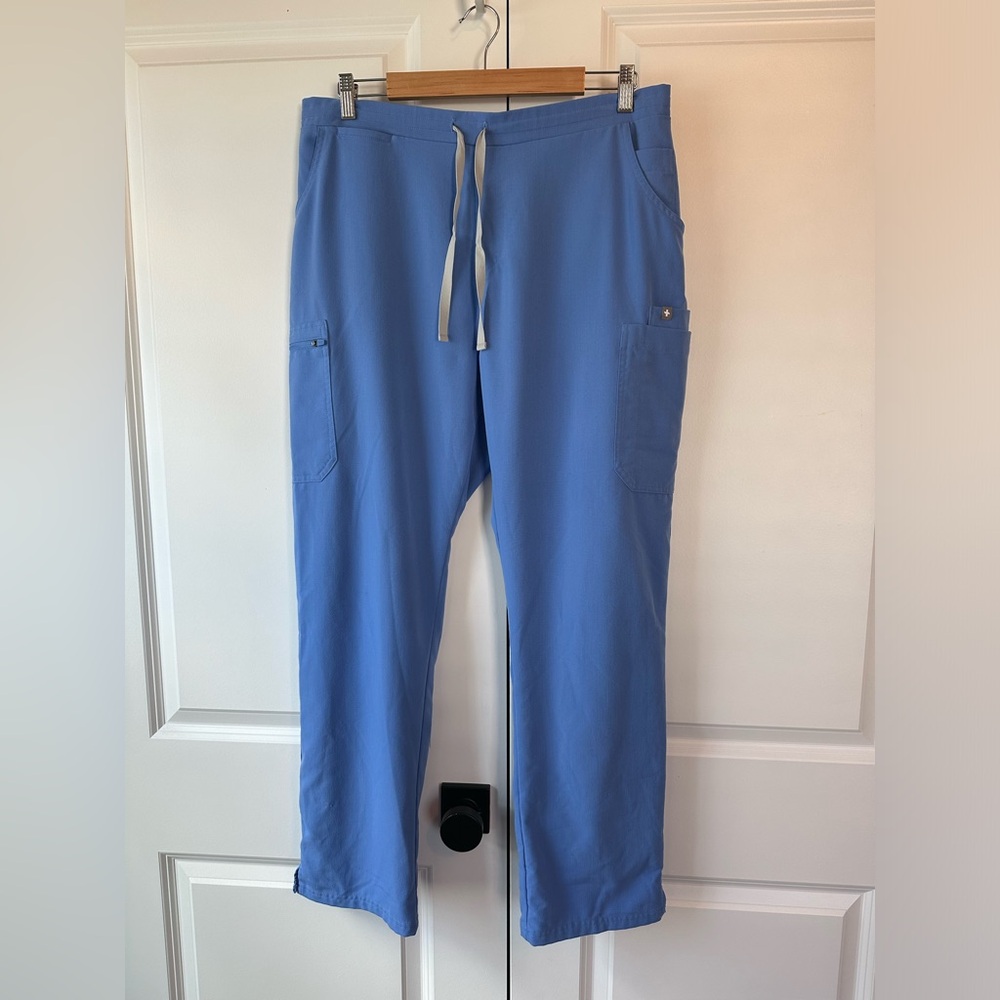 Figs Women’s Yola Skinny Scrub Pants Ciel Blue (Size L)